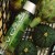 Voss Limonka Mięta – woda gazowana, w szklanej butelce 375 ml (Norwegia)